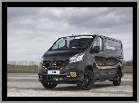 Czarny, Renault Trafic